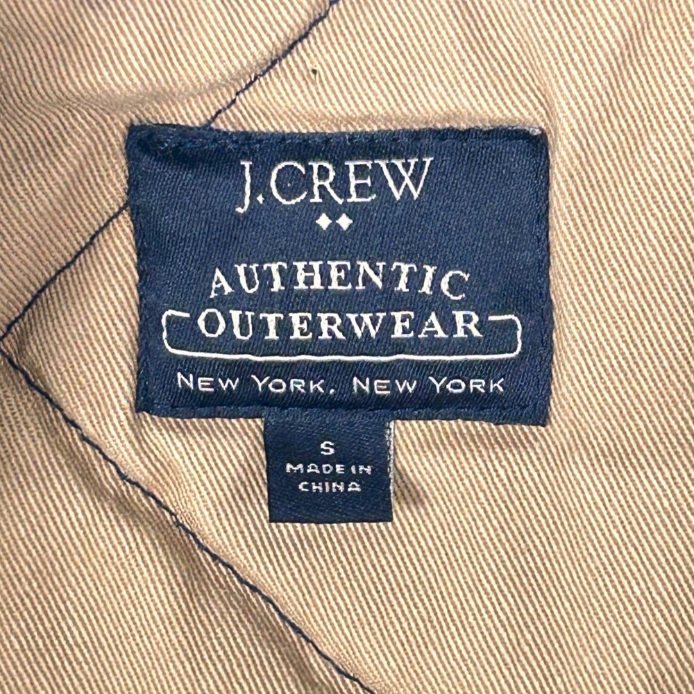J.Crew Quilted Vest Mens S Full Zip Preppy Gorpcore Hiking Navy Blue Small EUC - Picture 9 of 10